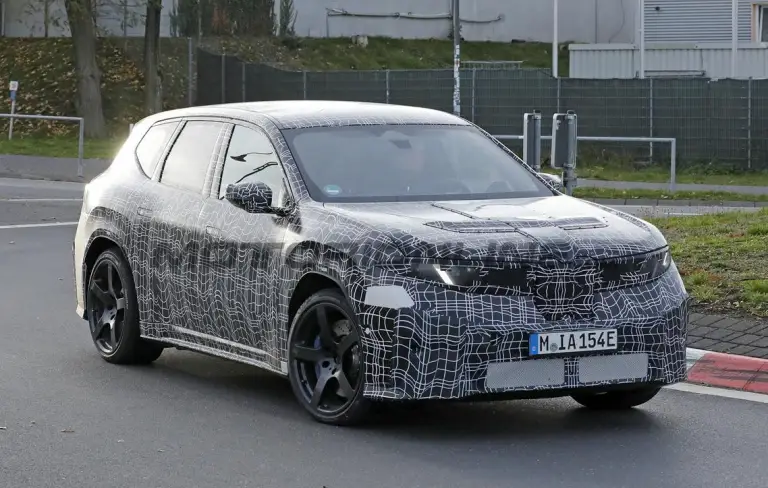 BMW iX3 M - Foto spia 13-11-2025 - 10