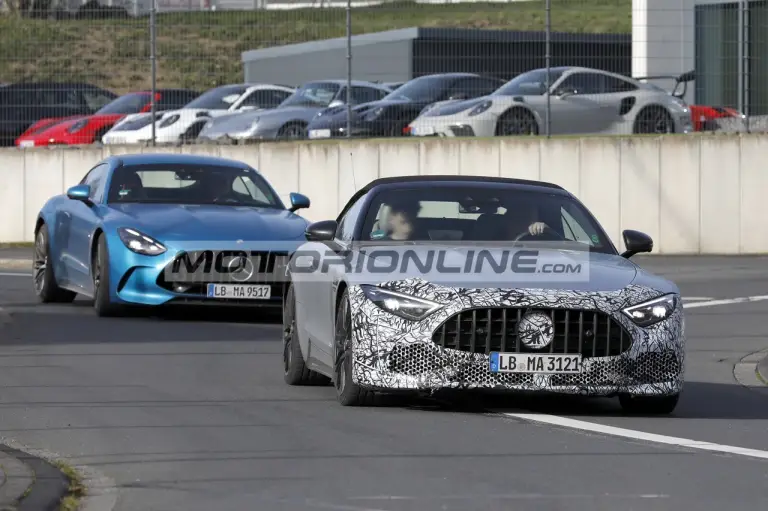 Mercedes AMG SL - Foto spia 13-11-2025 - 9