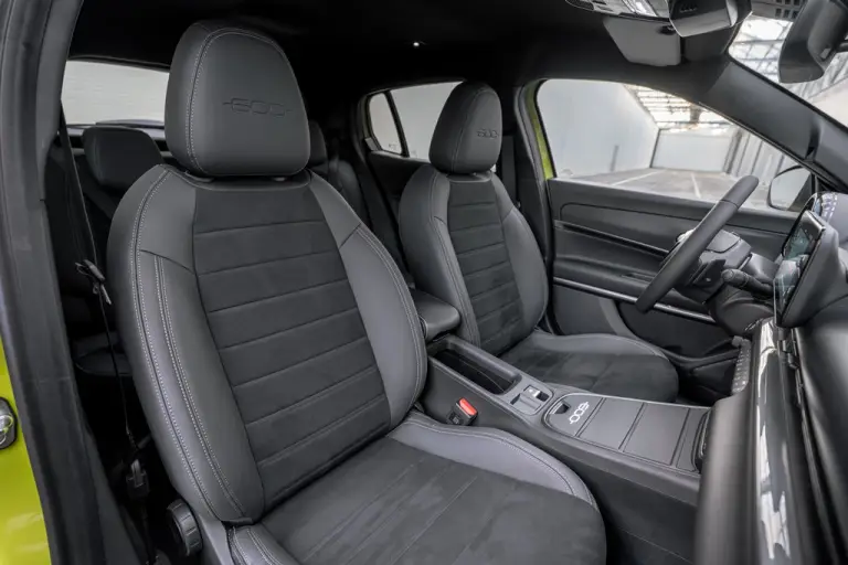 FIAT 600 Sport Edizione Milano Cortina 2026 - 3