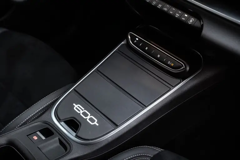 FIAT 600 Sport Edizione Milano Cortina 2026 - 1