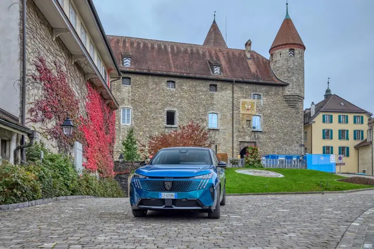 Peugeot 3008 Dual Motor - La Gruyere - 10