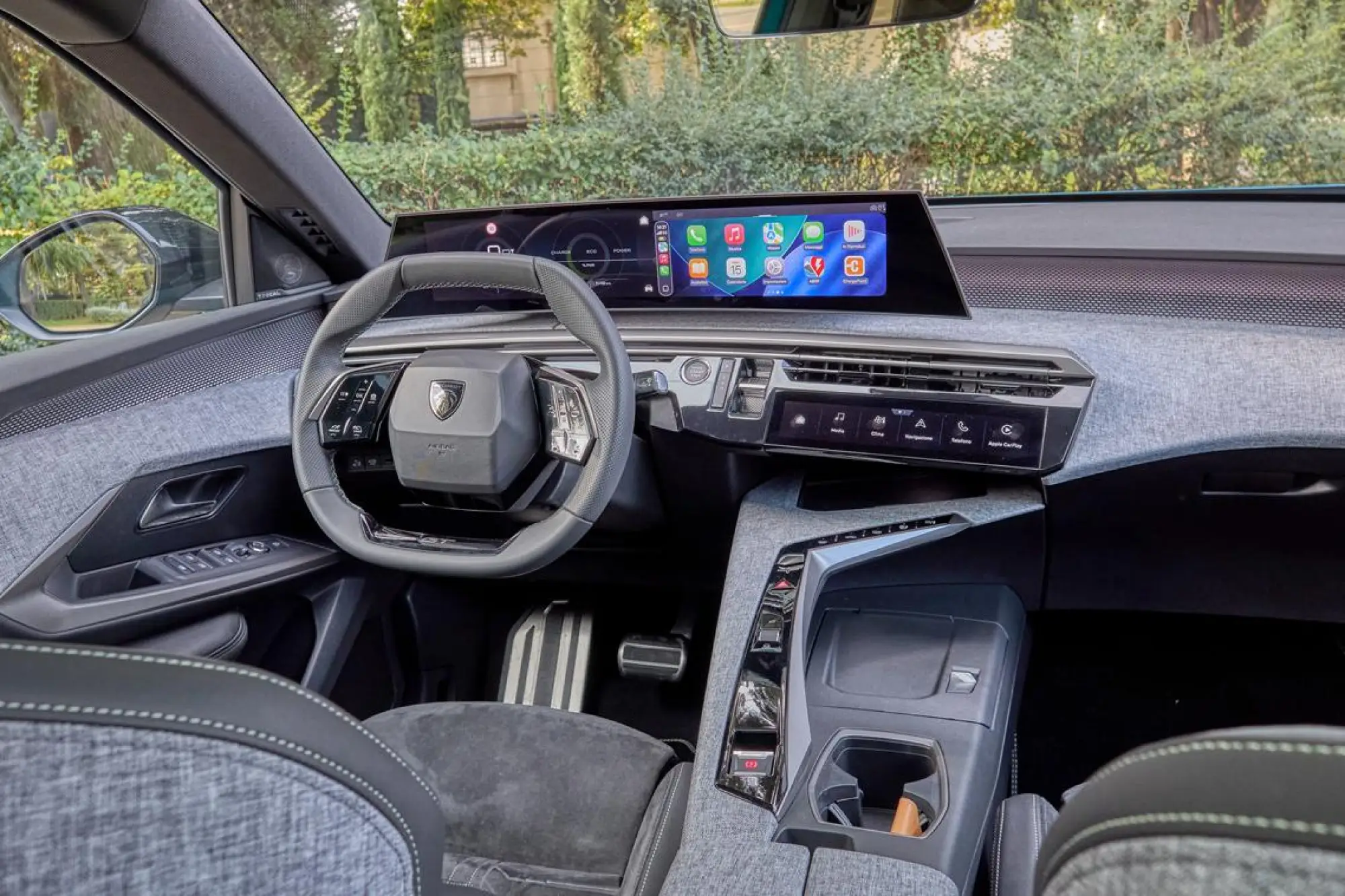 Peugeot 3008 Dual Motor - La Gruyere - 12