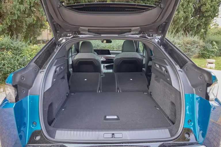 Peugeot 3008 Dual Motor - La Gruyere - 7