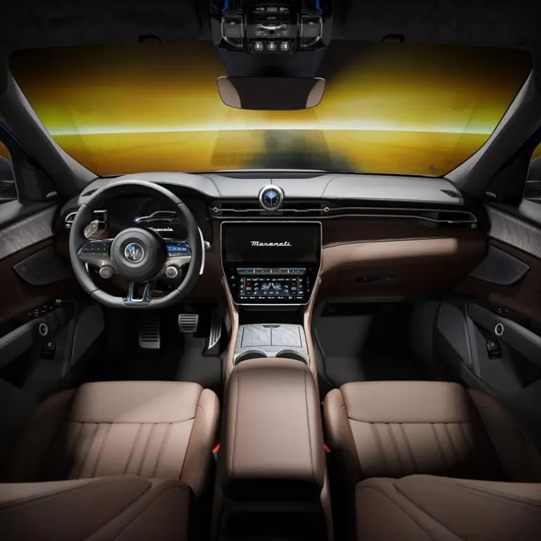 Maserati Grecale Lamina Blu - 5