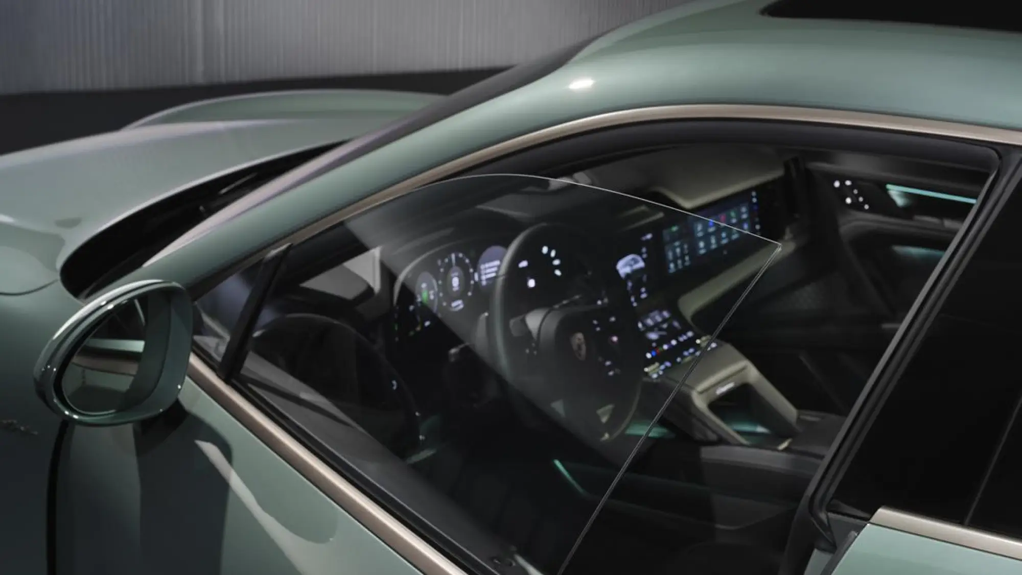 Porsche Cayenne Electric - 28