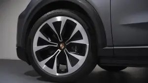 Porsche Cayenne Electric