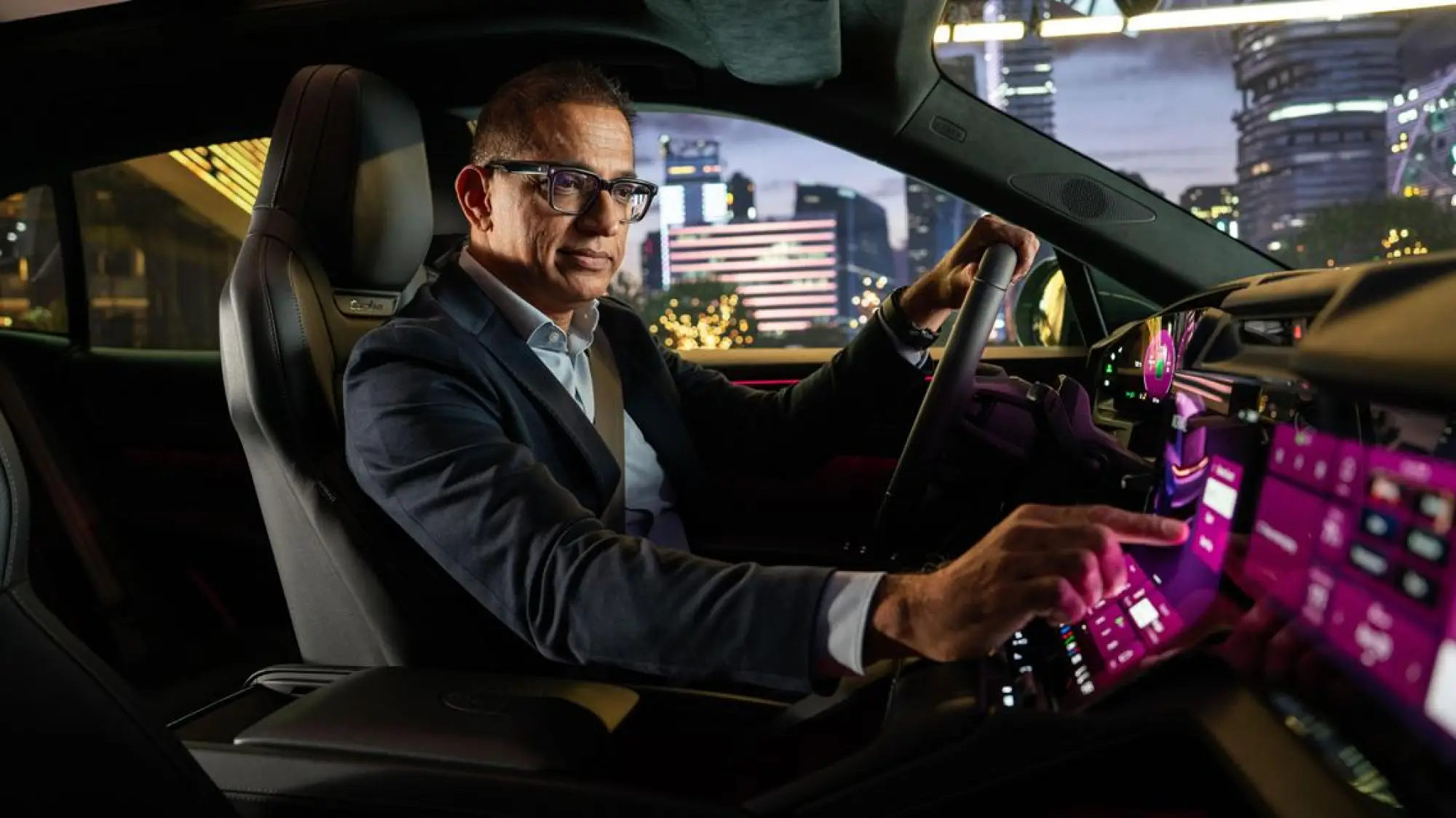 Porsche Cayenne Electric - 45