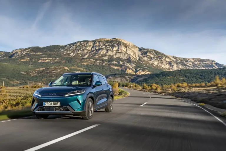 BYD Atto 2 DM-i - 13