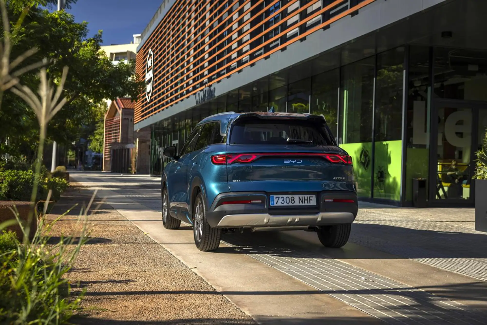 BYD Atto 2 DM-i - 36