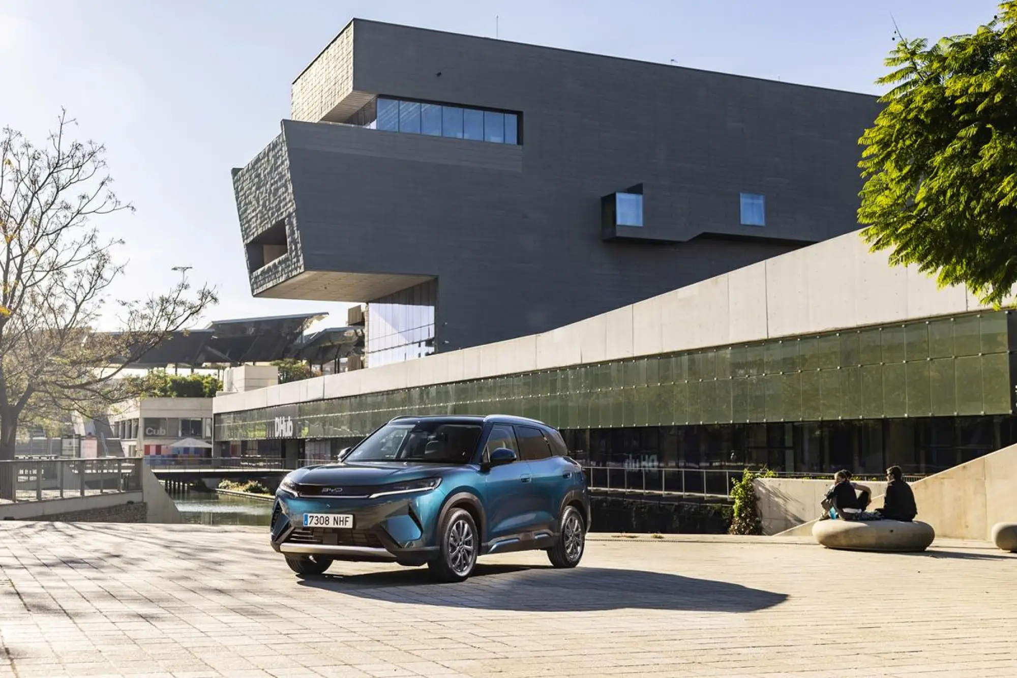 BYD Atto 2 DM-i - 40