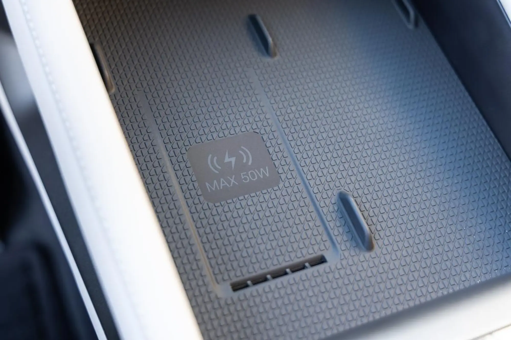 BYD Atto 2 DM-i - 71