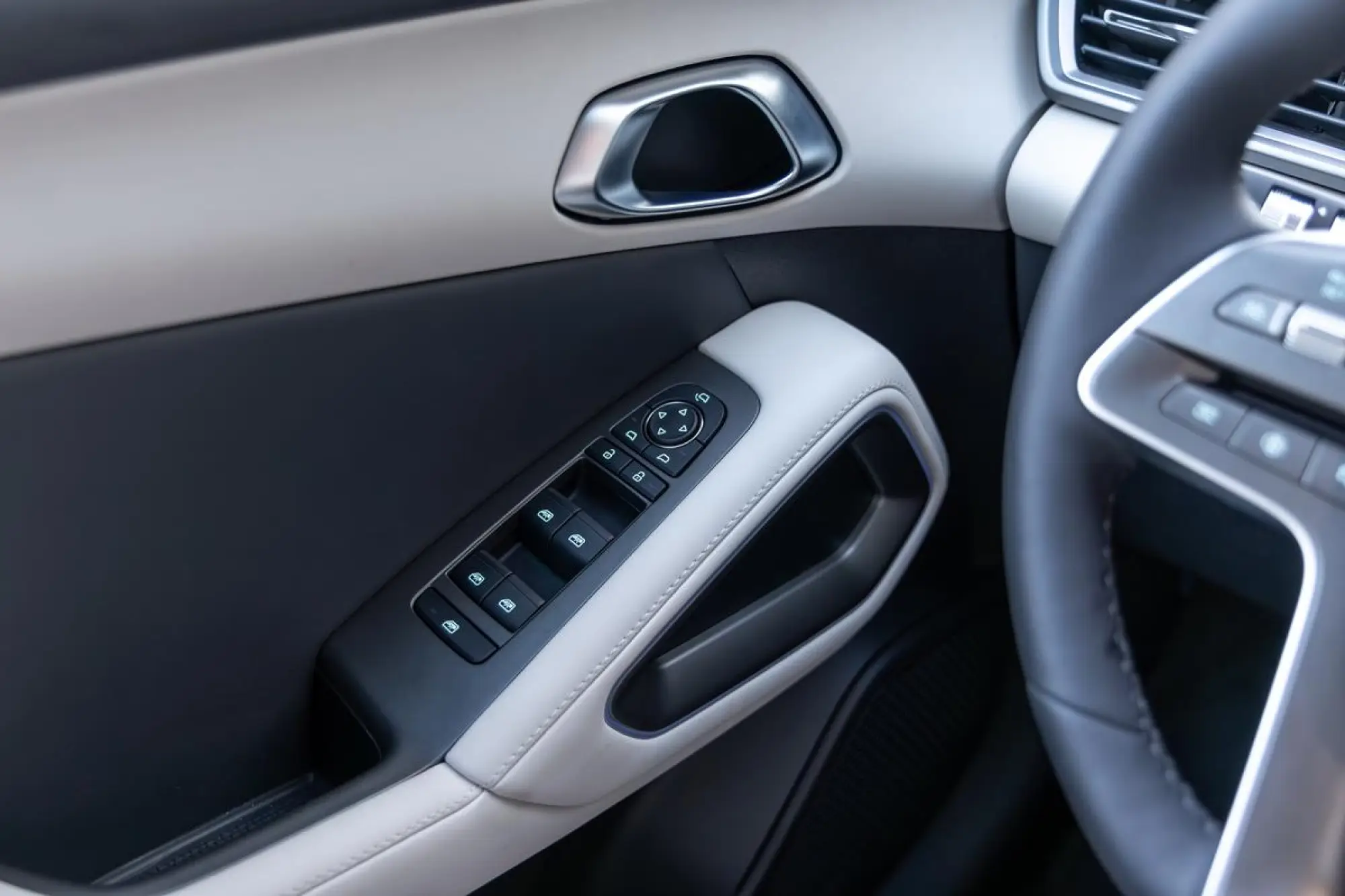 BYD Atto 2 DM-i - 75