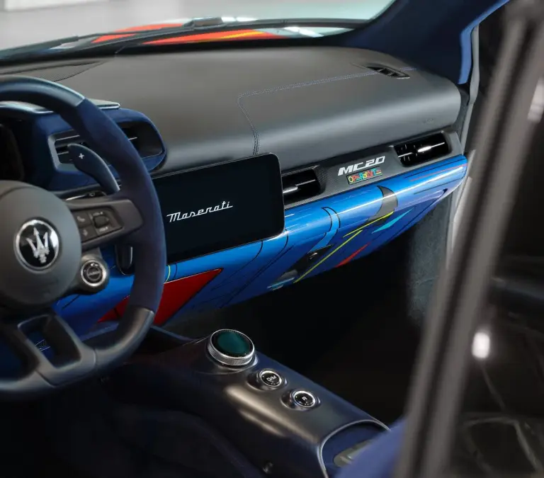 Maserati MC20 Cielo opera d arte - 7