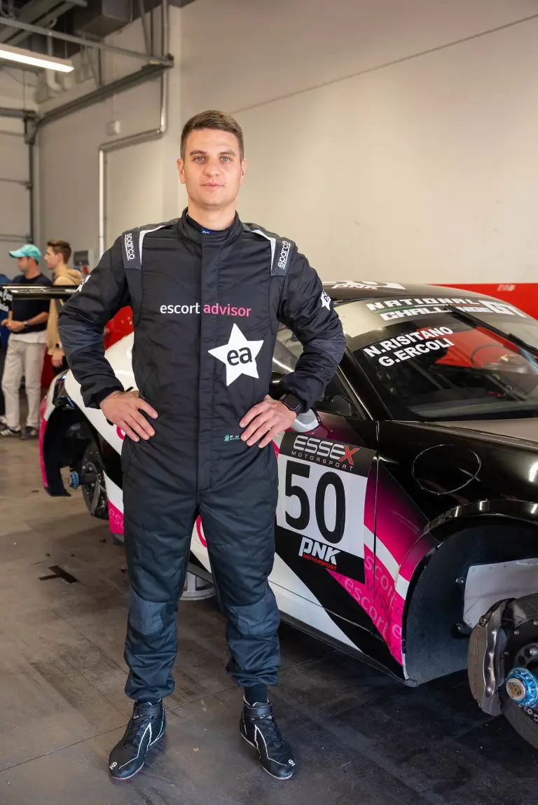 Porsche Gt Escort Advisor - 8