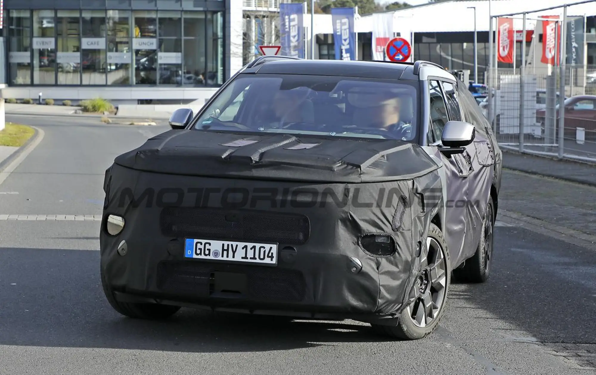 Hyundai Tucson 2027 - Foto spia 21-11-2025 - 1