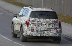 Mercedes GLB 2026 - Foto spia 21-11-2025 - 11