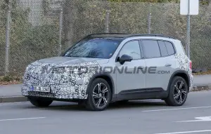 Mercedes GLB 2026 - Foto spia 21-11-2025 - 5