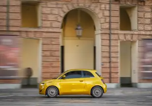 Fiat 500 Hybrid 2026 - Foto ufficiali