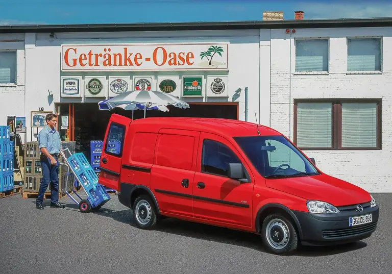 Opel Combo - 40 anni - 3