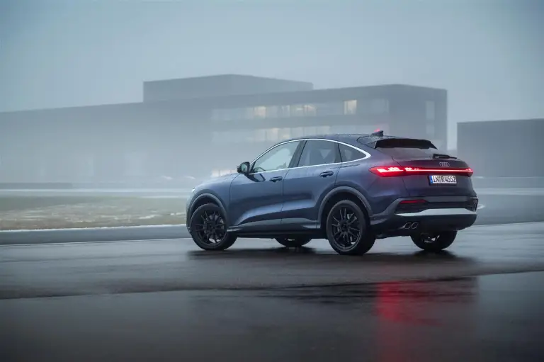 Motore Audi V6 3.0 TDI - A6 e Q5 Sportback - 2