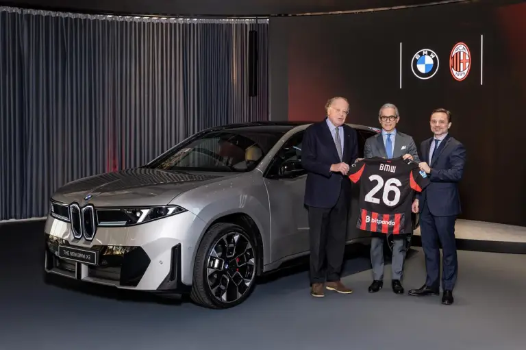 BMW e AC Milan - Consegna flotta stagione 2025-2026 - 4