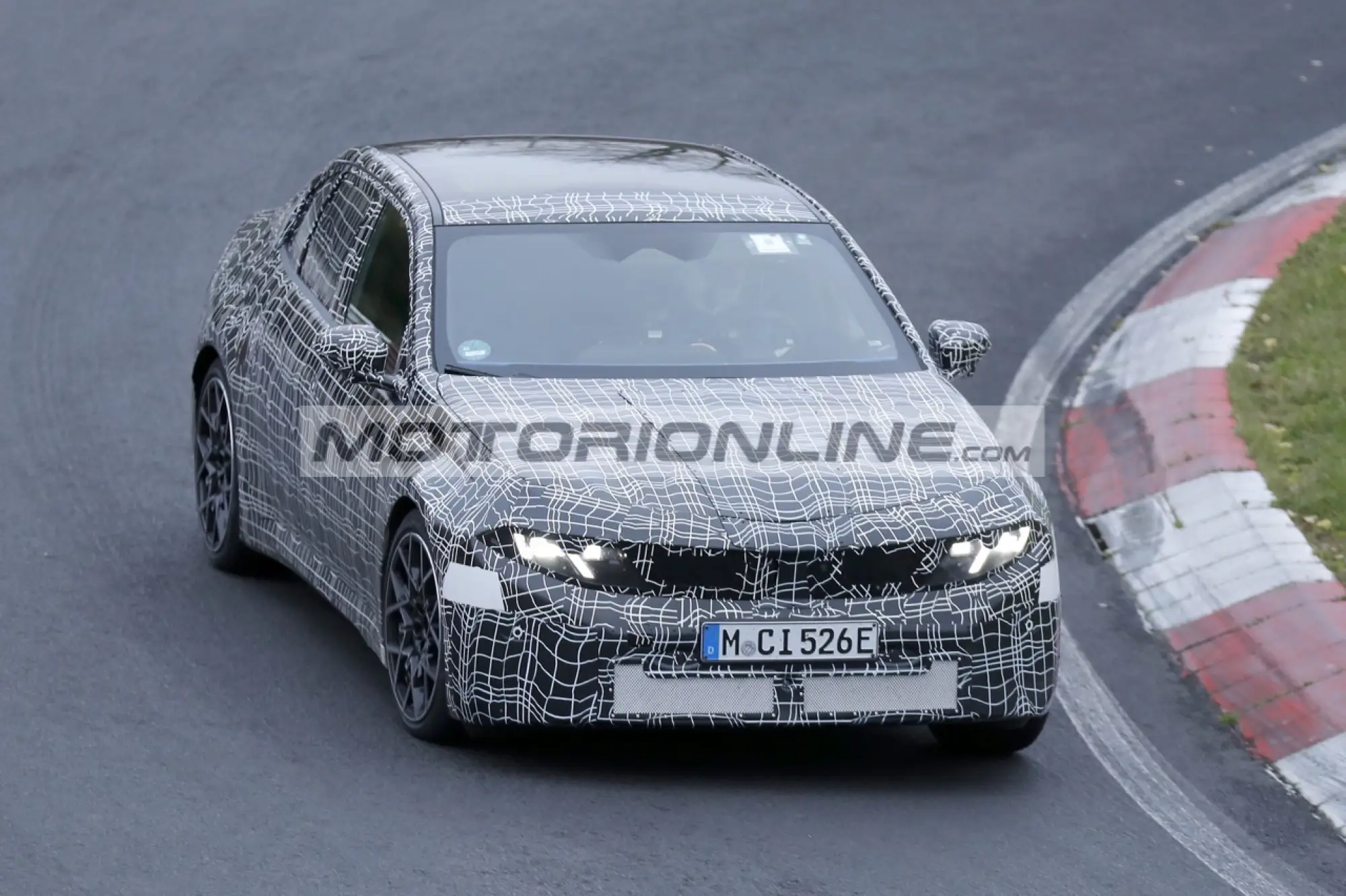 BMW Serie 3 e i3 2027 - Foto spia - 3