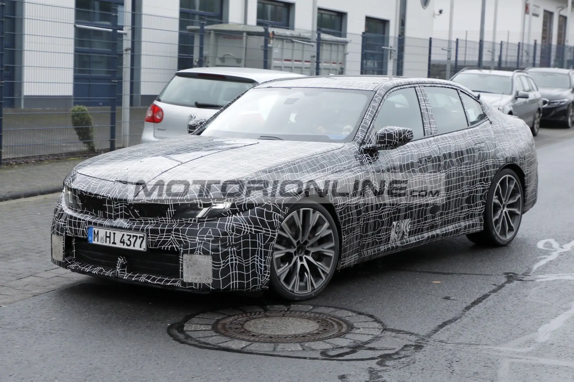 BMW Serie 3 e i3 2027 - Foto spia - 13