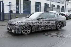 BMW Serie 3 e i3 2027 - Foto spia