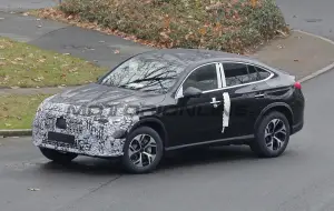 Mercedes GLC 2026 - Foto spia 01-12-2025