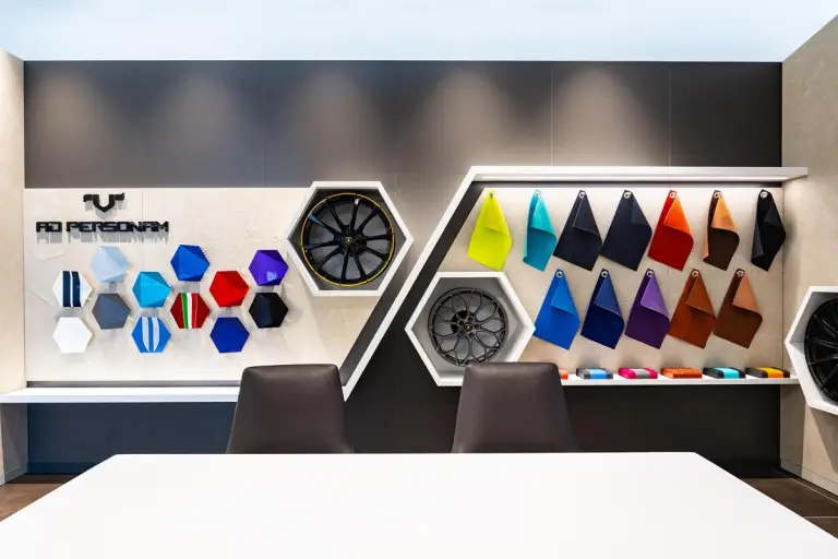 Lamborghini Praga - 1