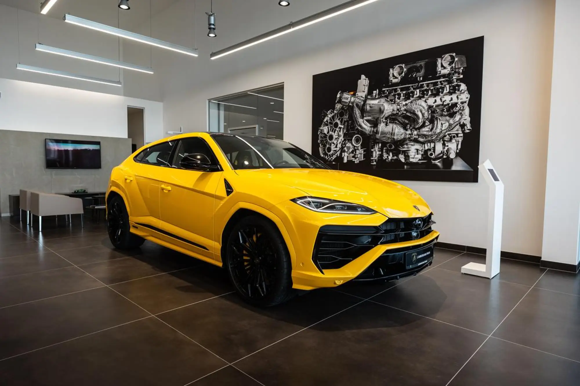 Lamborghini Praga - 11