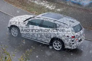 Mercedes GLC elettrica 7 posti - Foto spia 4-12-2025