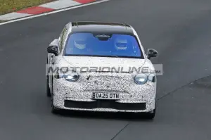 Bentley SUV elettrico - Foto spia 4-12-2025 - 2