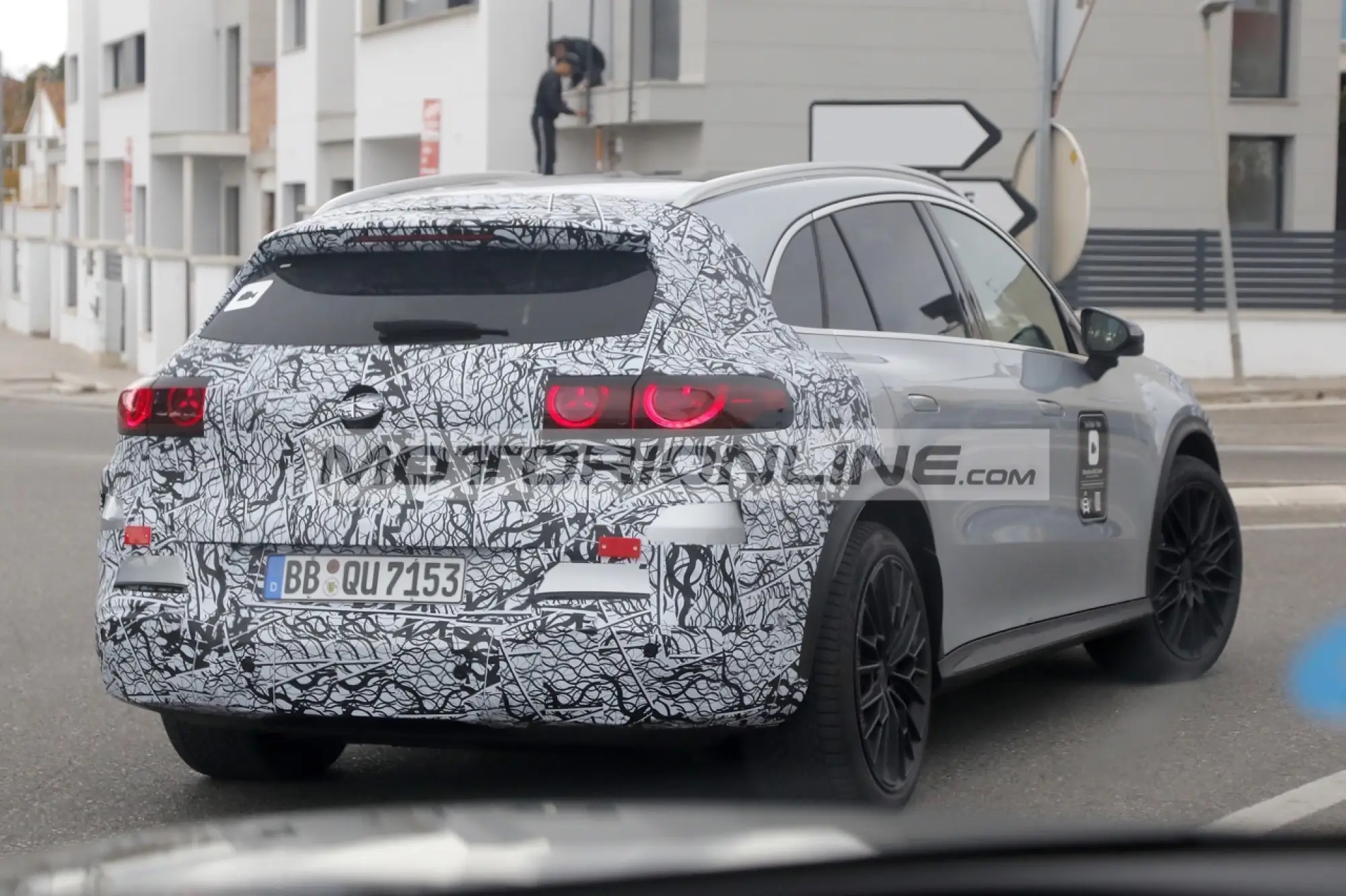 Mercedes AMG GLC elettrica - Foto spia 5-12-2025 - 10