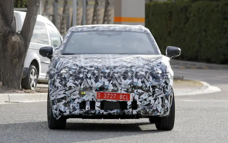 Nissan Juke 2026 - Foto spia 09-12-2025 - 1