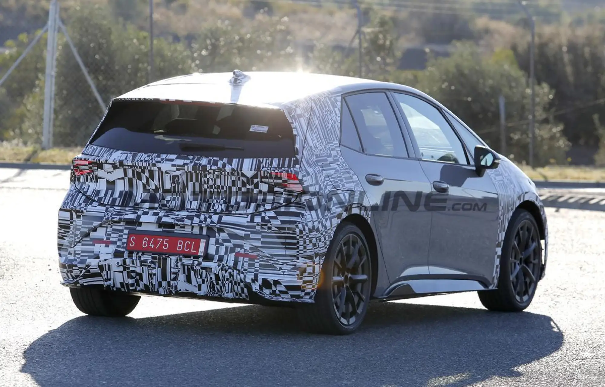 Cupra Born 2026 - Foto spia 09-12-2025 - 8