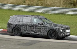 BMW X7 2028 - Foto spia 12-12-2025