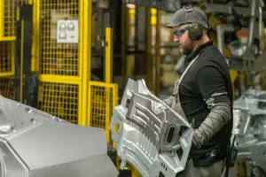 Nissan Leaf 2026 - Produzione