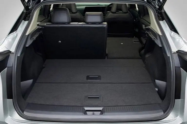 Nissan Ariya 2026 - Foto Giappone - 3