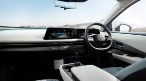 Nissan Ariya 2026 - Foto Giappone