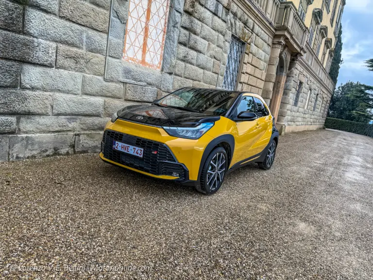 Toyota Aygo X Hybrid - Primo Contatto - 7