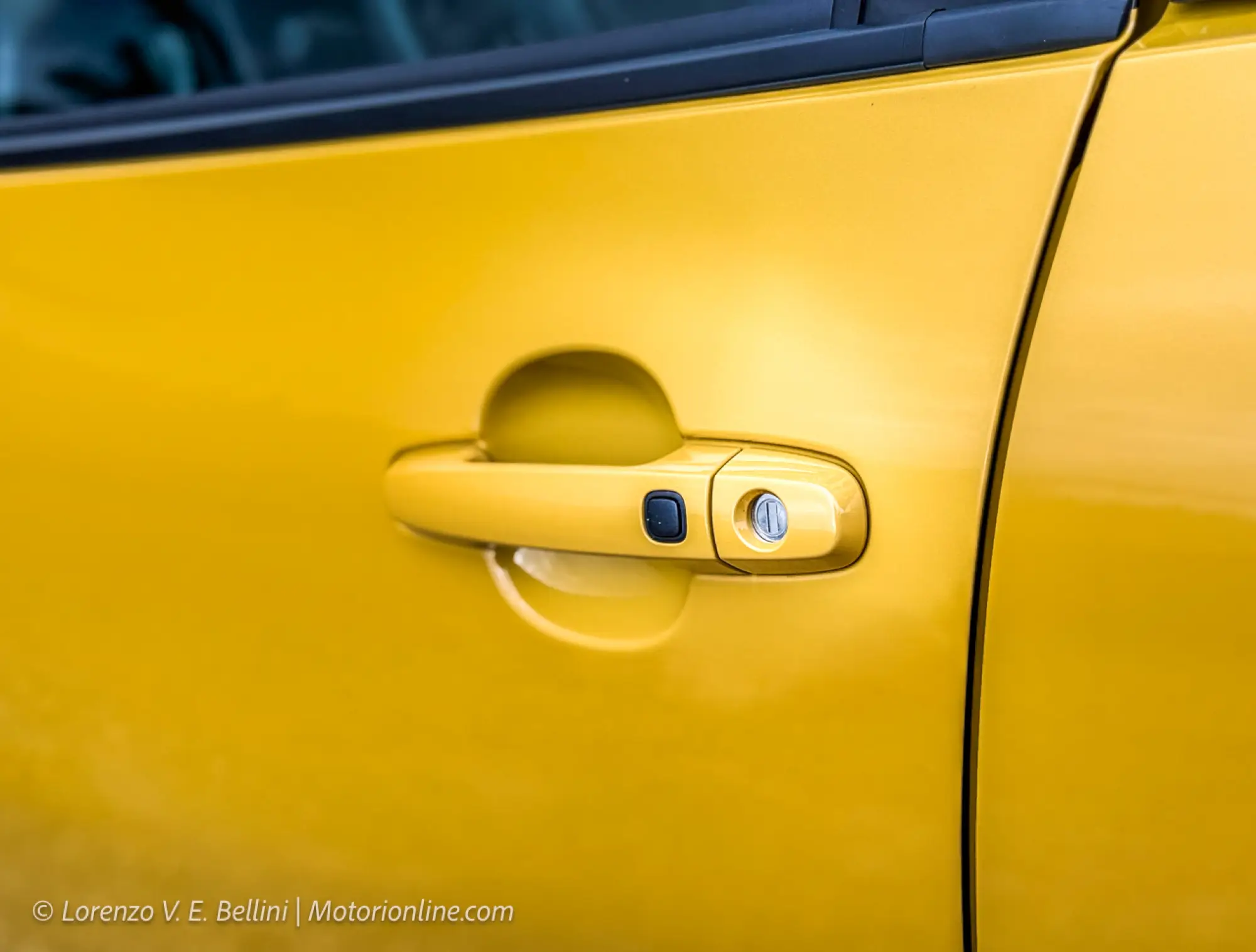 Toyota Aygo X Hybrid - Primo Contatto - 21