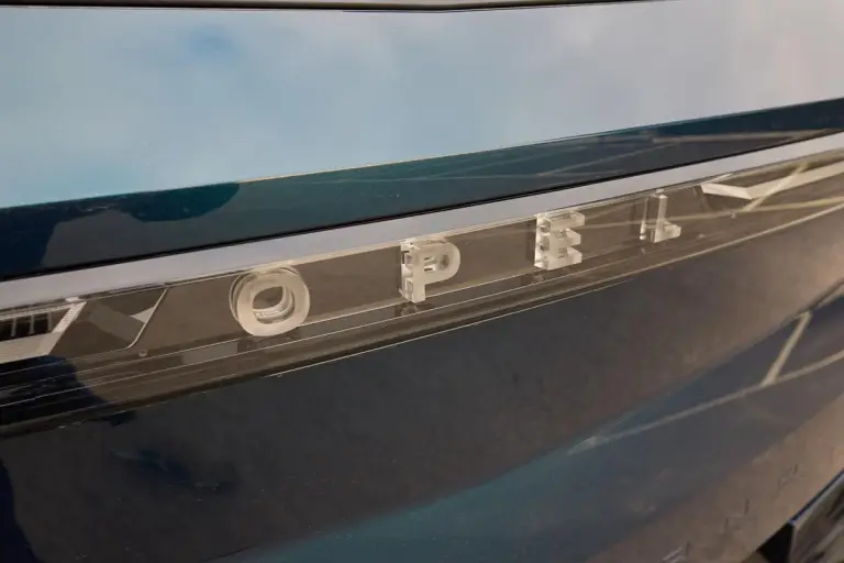 Opel Grandland Plug-in Hybrid - Urbino - 12