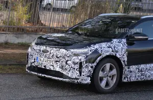 Audi Q4 e-tron Sportback 2026 - Foto spia 24-12-2025