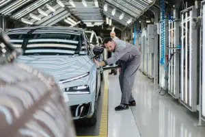 XPENG P7 Plus - Produzione europea