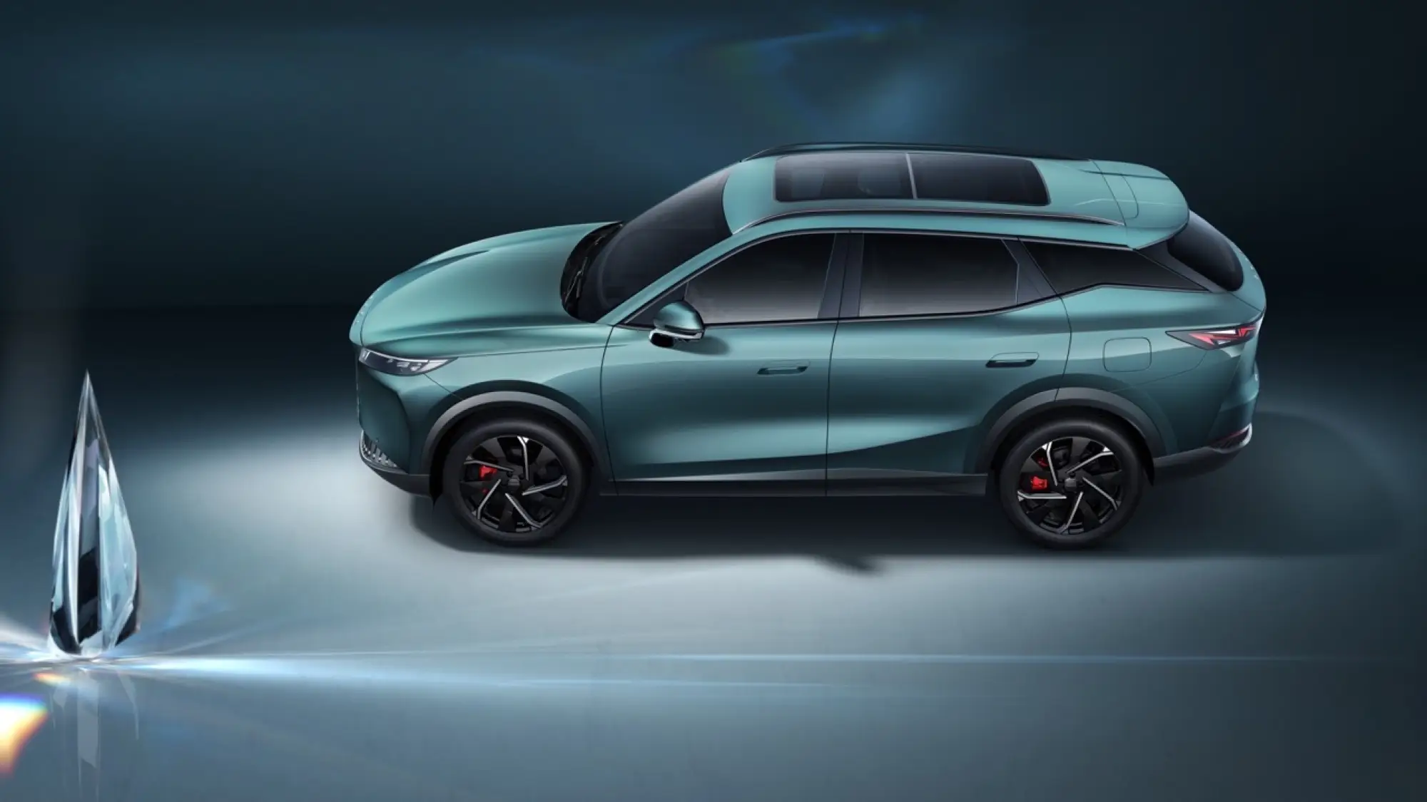 Omoda 7 SHS-P 2026 - Foto ufficiali - 13