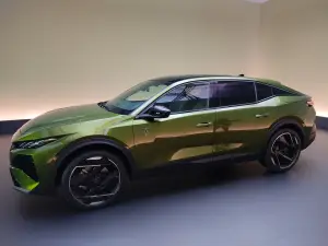 Peugeot 408 2026 - Foto live - 7