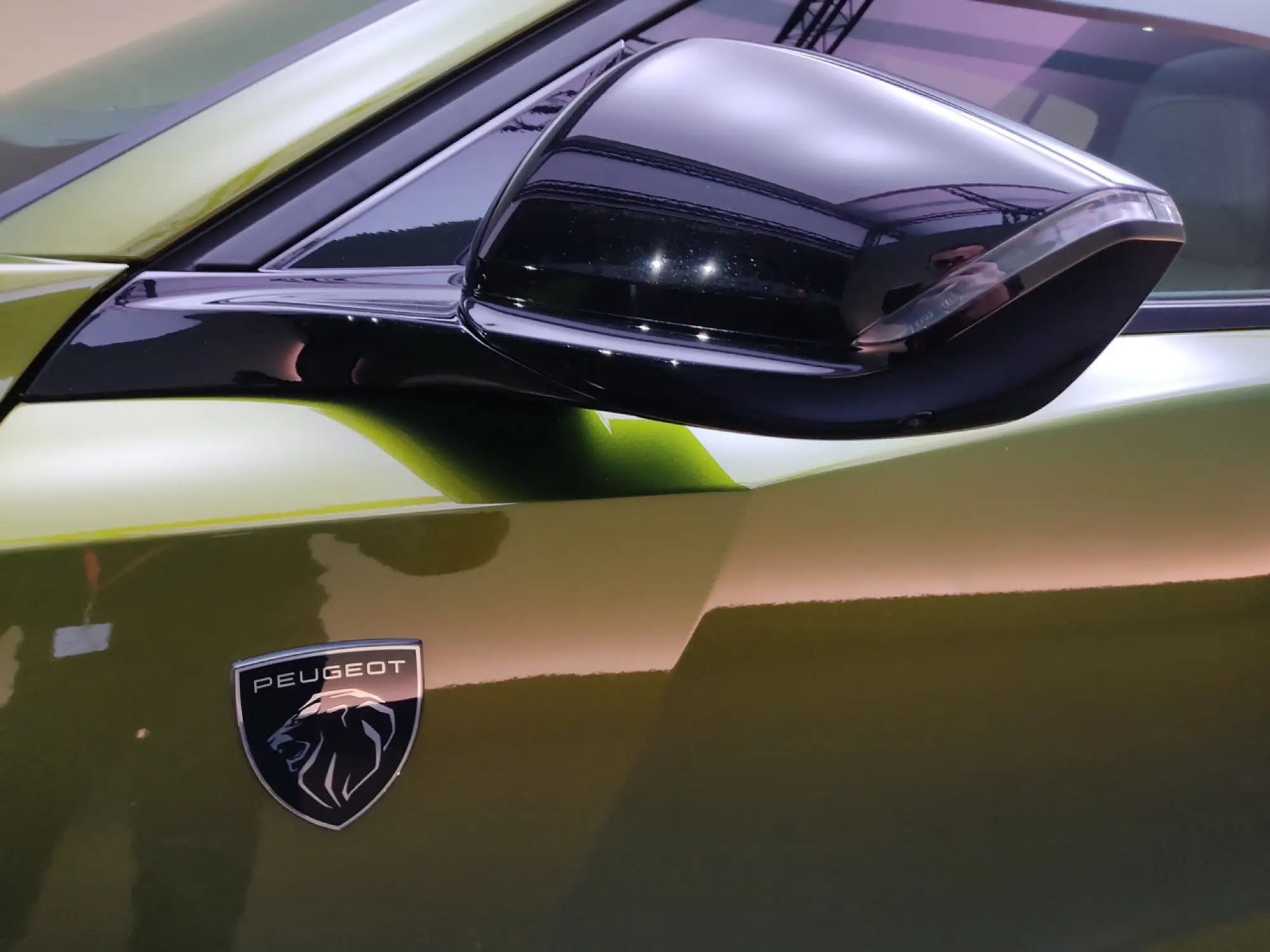 Peugeot 408 2026 - Foto live - 11