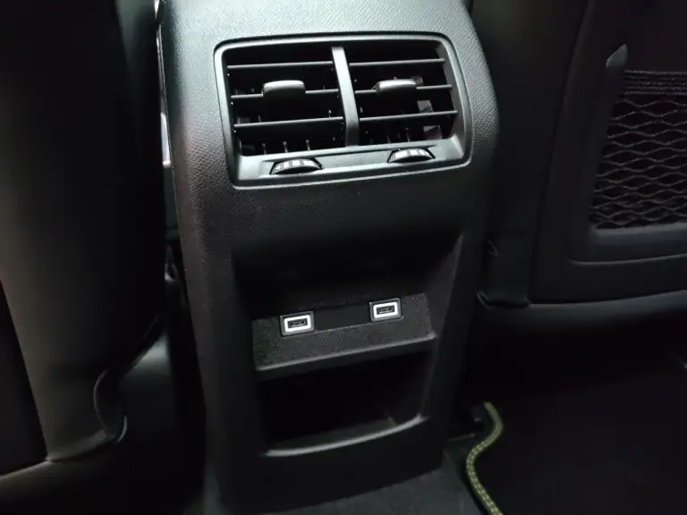 Peugeot 408 2026 - Foto live - 20