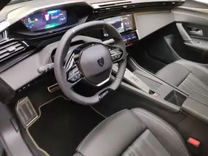 Peugeot 408 2026 - Foto live - 27